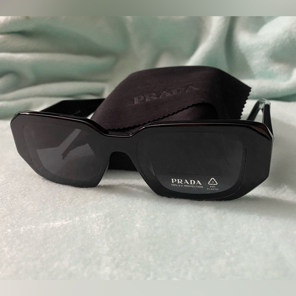 Prada pr17ws Sunglasses with extras and Free Shipping - Picture 2 of 10